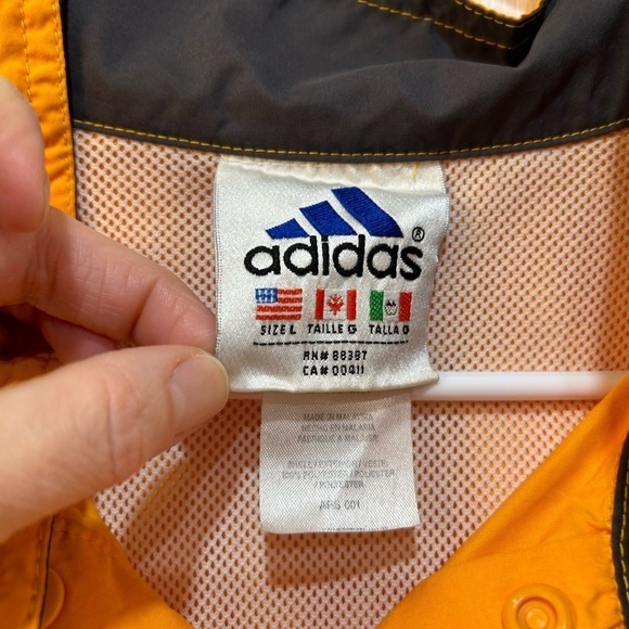 Vintage Adidas 1/4 Zip Sz Large Yellow Windbreaker Track Jacket Oversize Vented - Picture 3 of 10